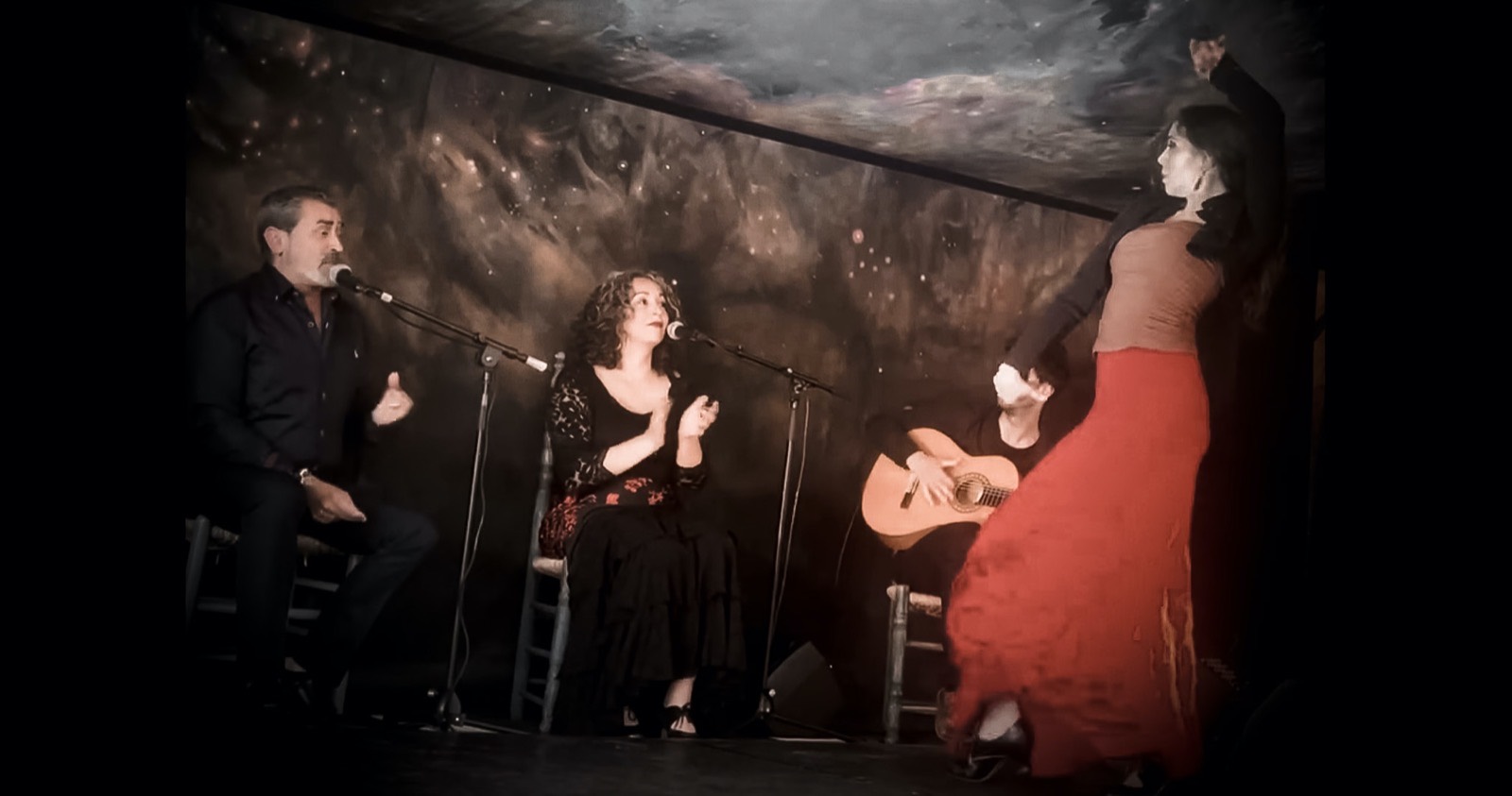 The Herencia flamenco tablao in a residency showing at Hurbache, in the Vosges