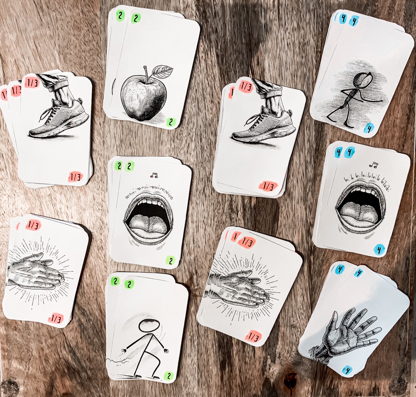 Le jeu de cartes chorégraphiques créé pour les élèves de l'école Fleming
